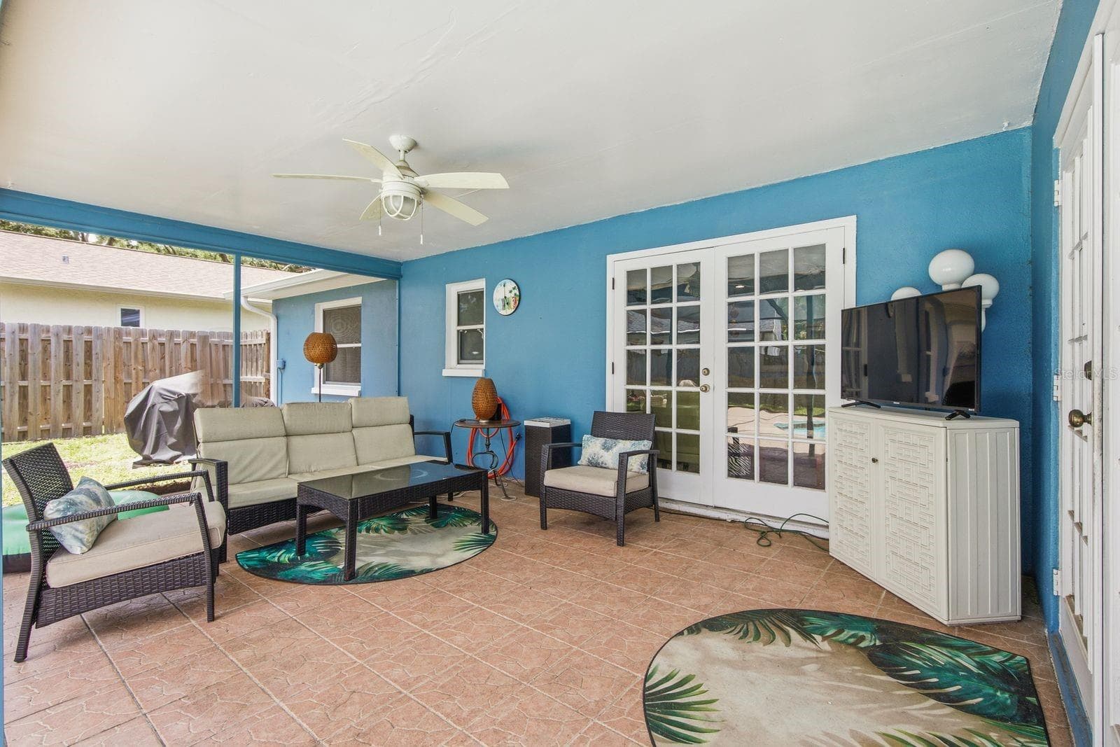 Single Family Residence at 3047 CASCADE DR, CLEARWATER, photo 40 of 57