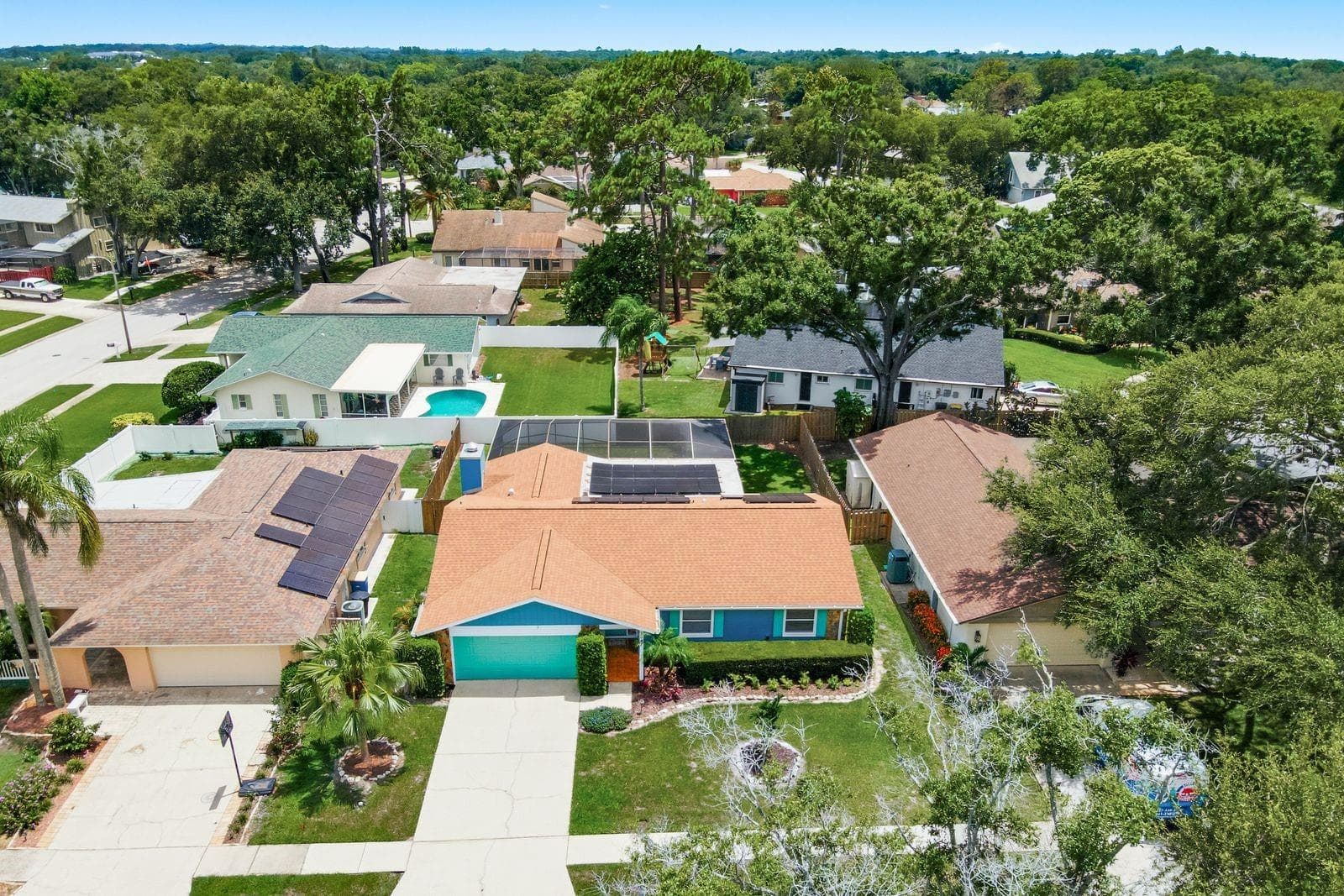 Single Family Residence at 3047 CASCADE DR, CLEARWATER, photo 50 of 57