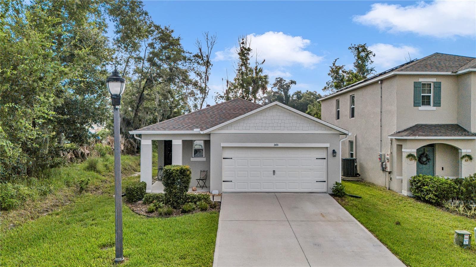 Single Family Residence at 345 PELHAM PARK DR, DELAND, photo 8 of 31