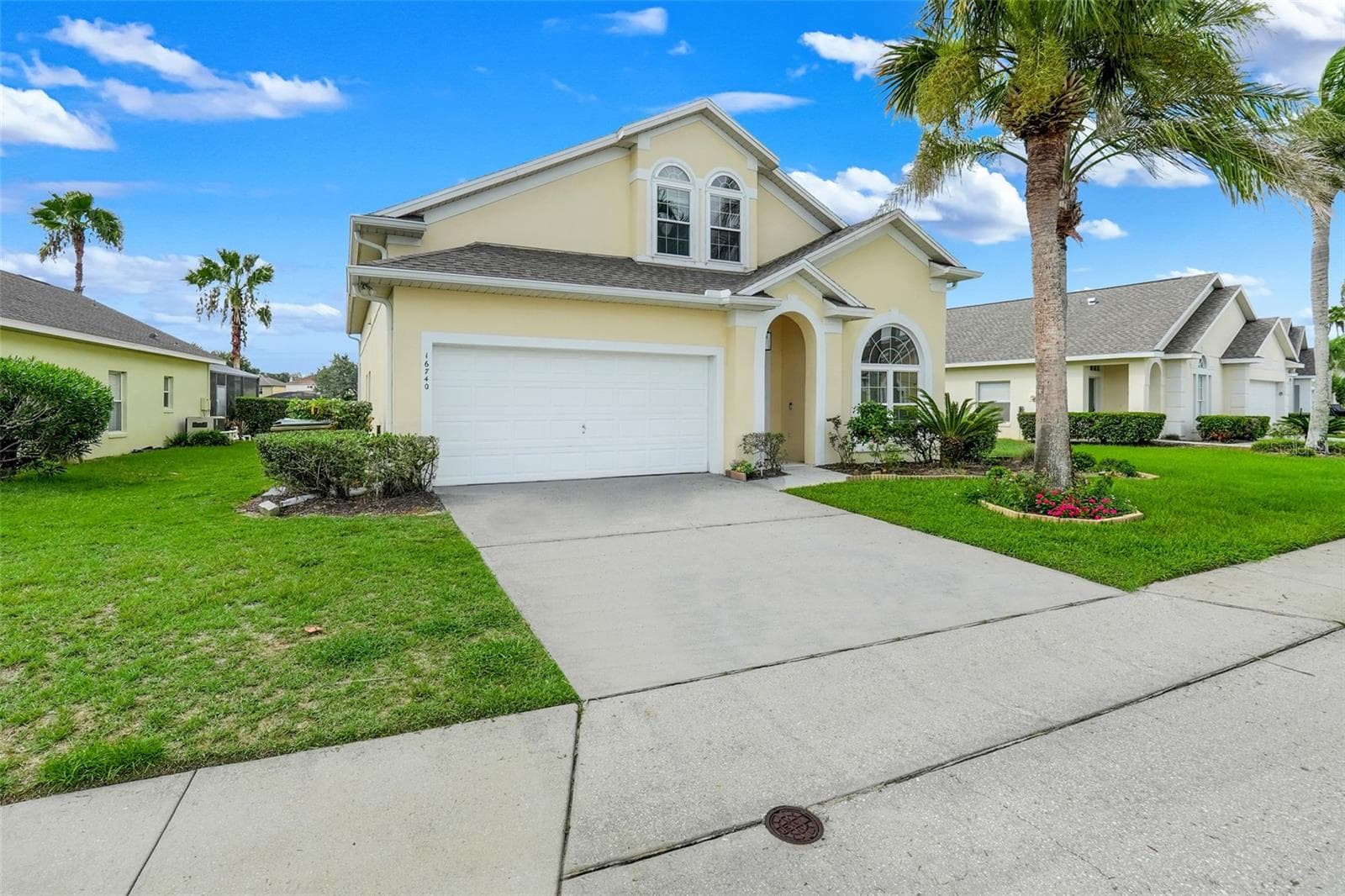 Exterior Front showing left hand side of home - 16740 GLENBROOK BLVD, CLERMONT