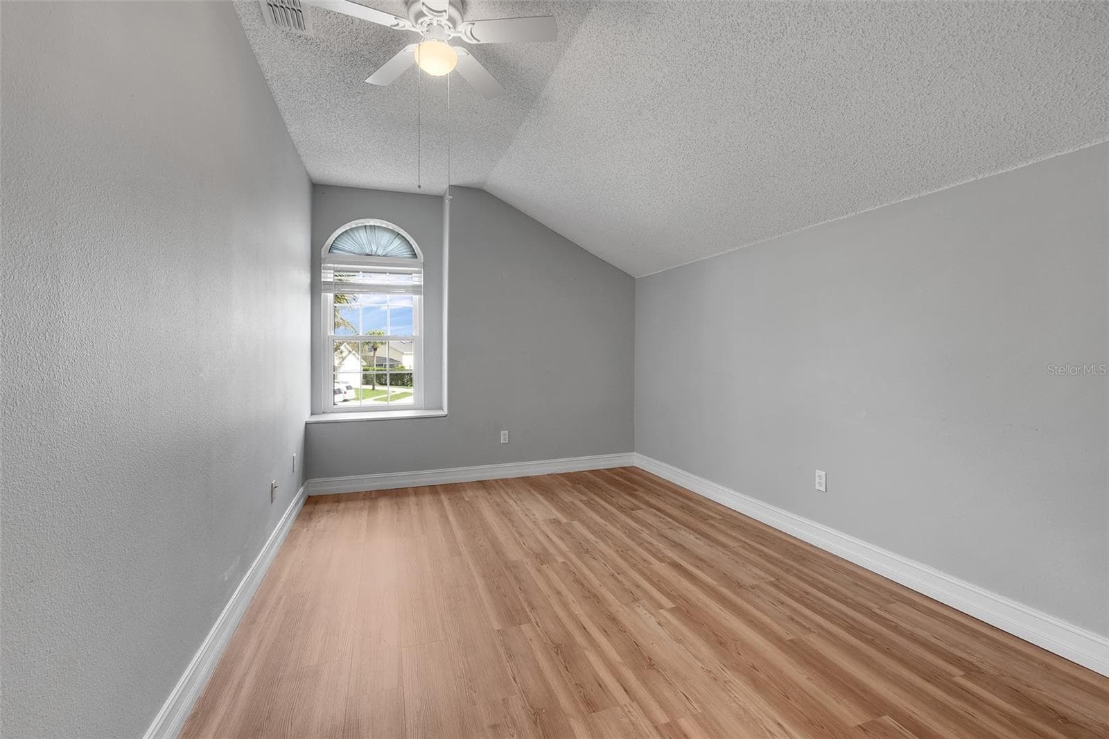Upstairs secondary bedroom (4) - 16740 GLENBROOK BLVD, CLERMONT