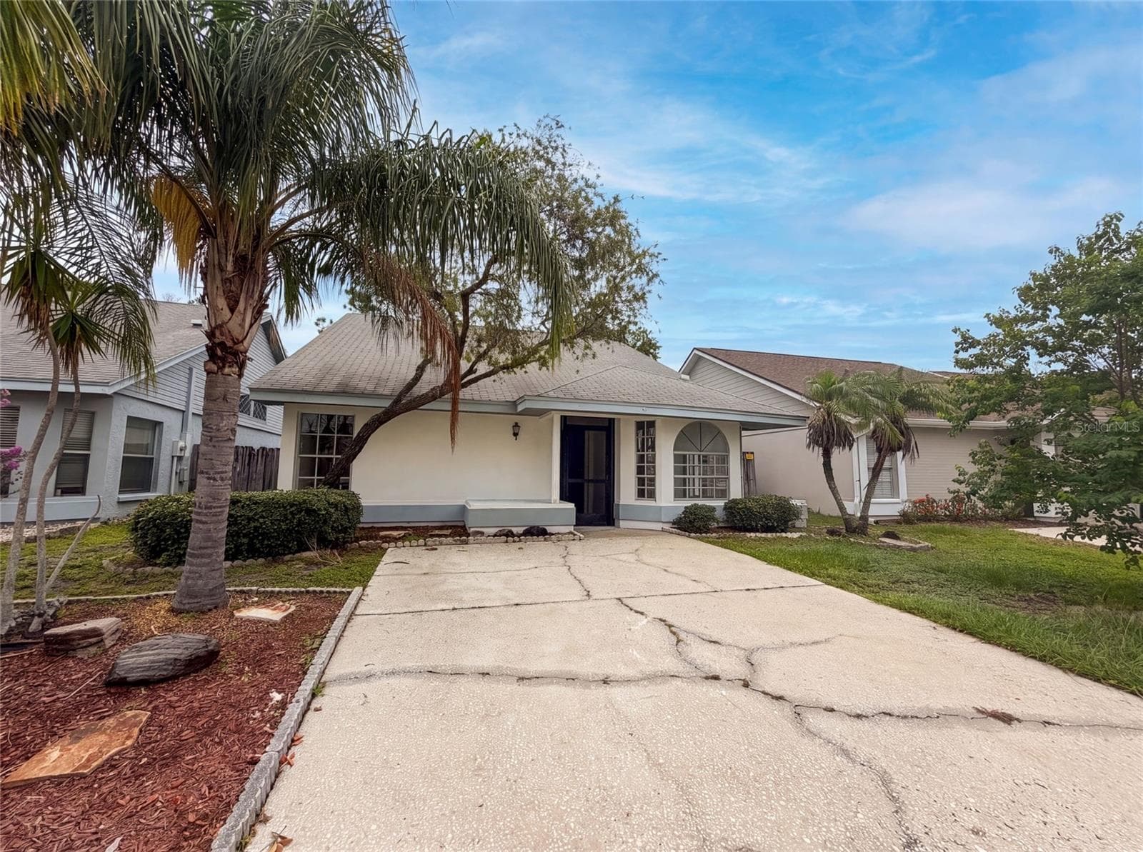 Single Family Residence at 8613 COTTONWAY LN, TAMPA, photo 14 of 17