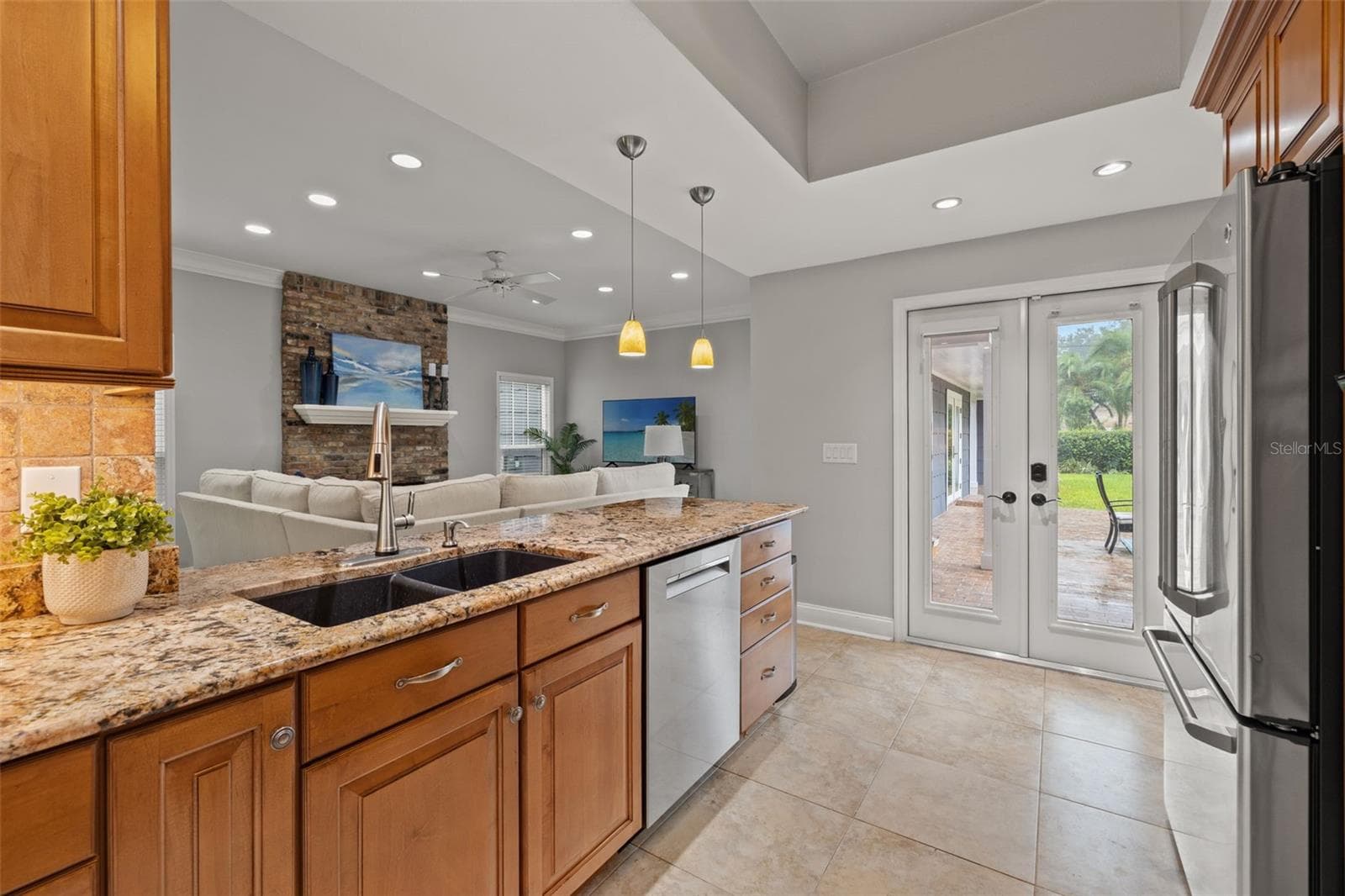 Single Family Residence at 3233 W PARKLAND BLVD, TAMPA, photo 33 of 71