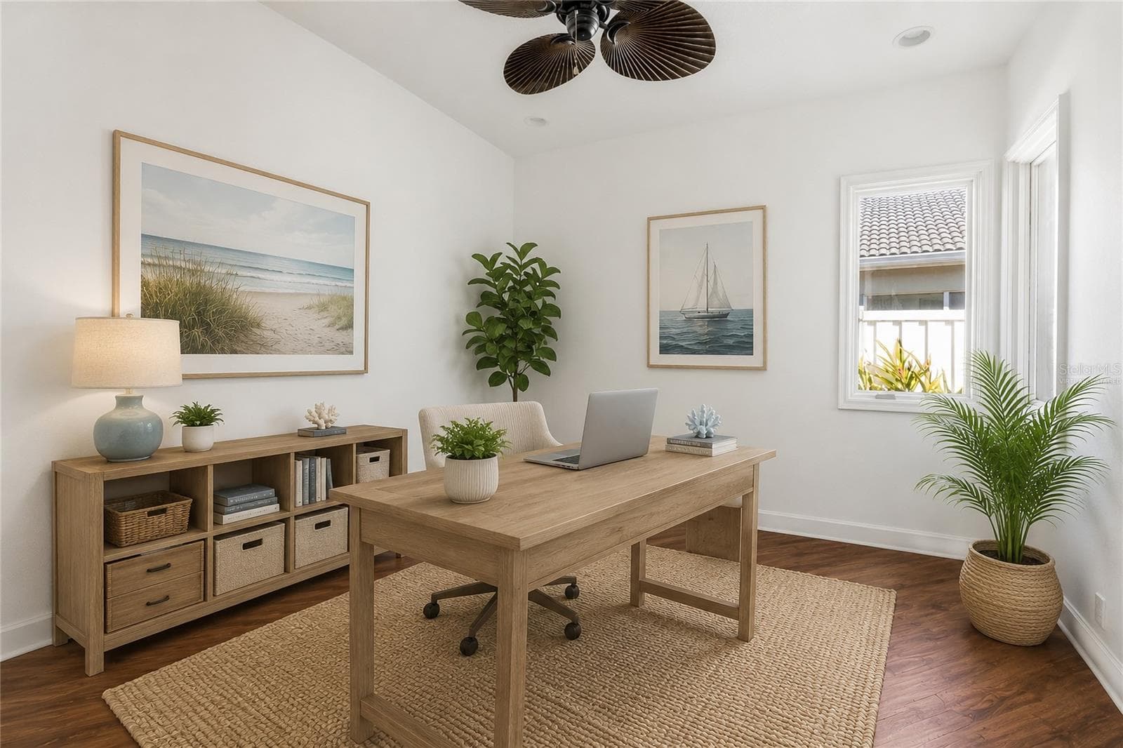 *VIRTUALLY STAGED* - 8644 54TH AVENUE CIR E, BRADENTON