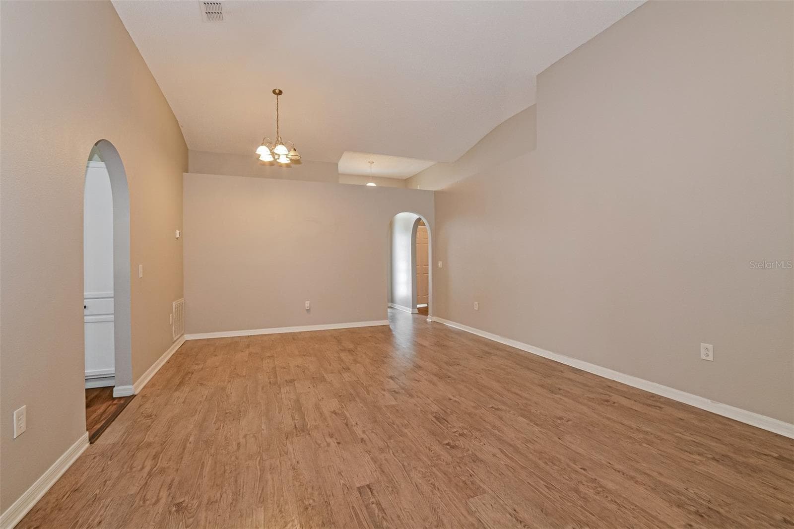 Single Family Residence at 207 RONALDALE AVE, HAINES CITY, photo 4 of 21