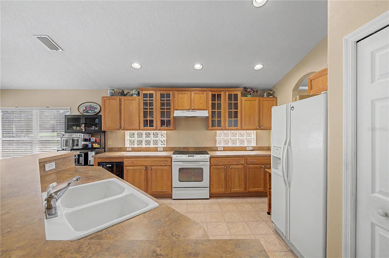 Single Family Residence at 4756 WHISPERING WIND AVE, TAMPA, photo 39 of 83