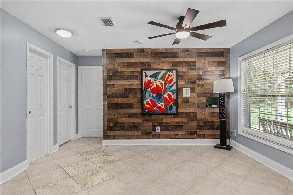 Single Family Residence at 2619 W PONKAN RD, APOPKA, photo 10 of 48