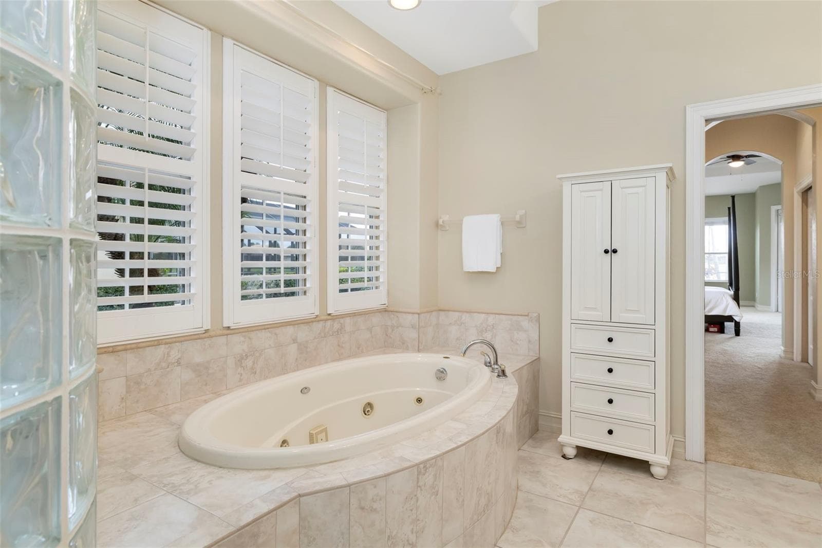 Single Family Residence at 286 PESARO DR, NOKOMIS, photo 35 of 86