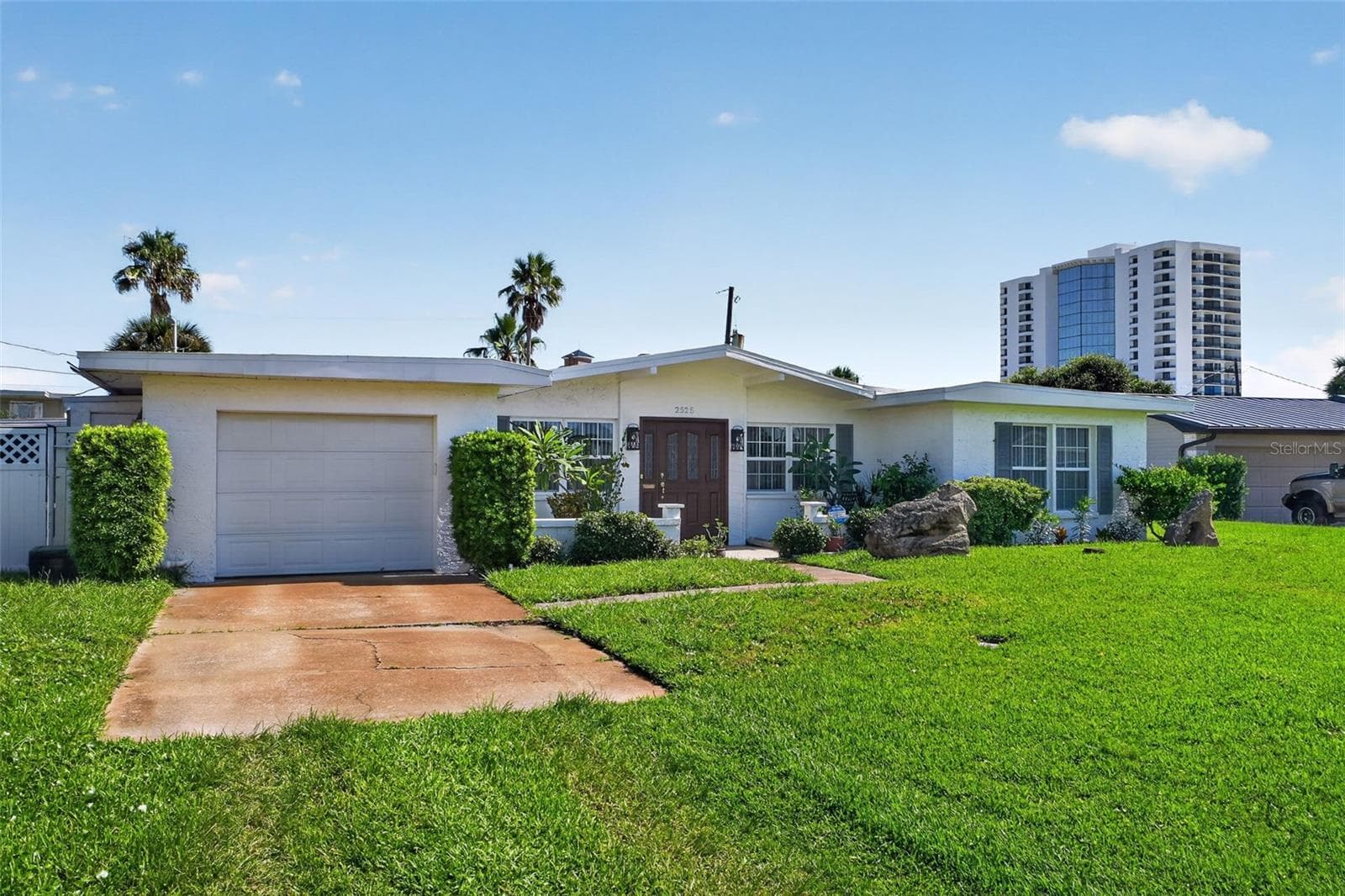 Single Family Residence at 2525 CORAL WAY W, DAYTONA BEACH, photo 17 of 83