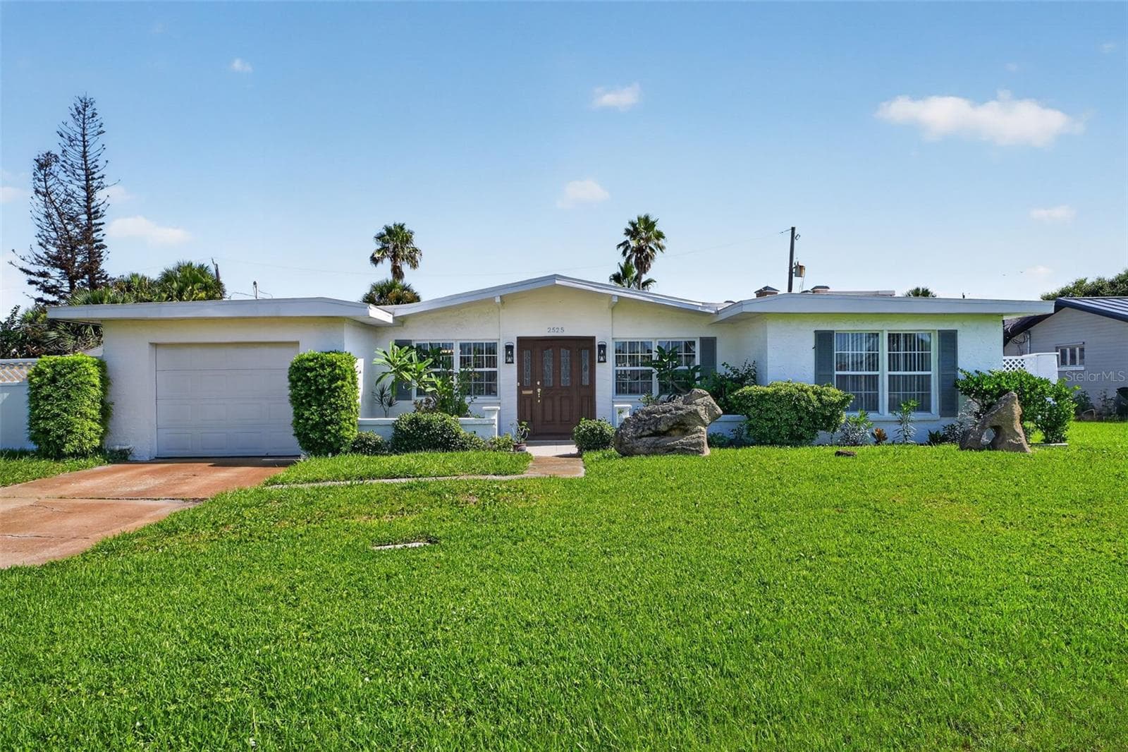 Single Family Residence at 2525 CORAL WAY W, DAYTONA BEACH, photo 18 of 83