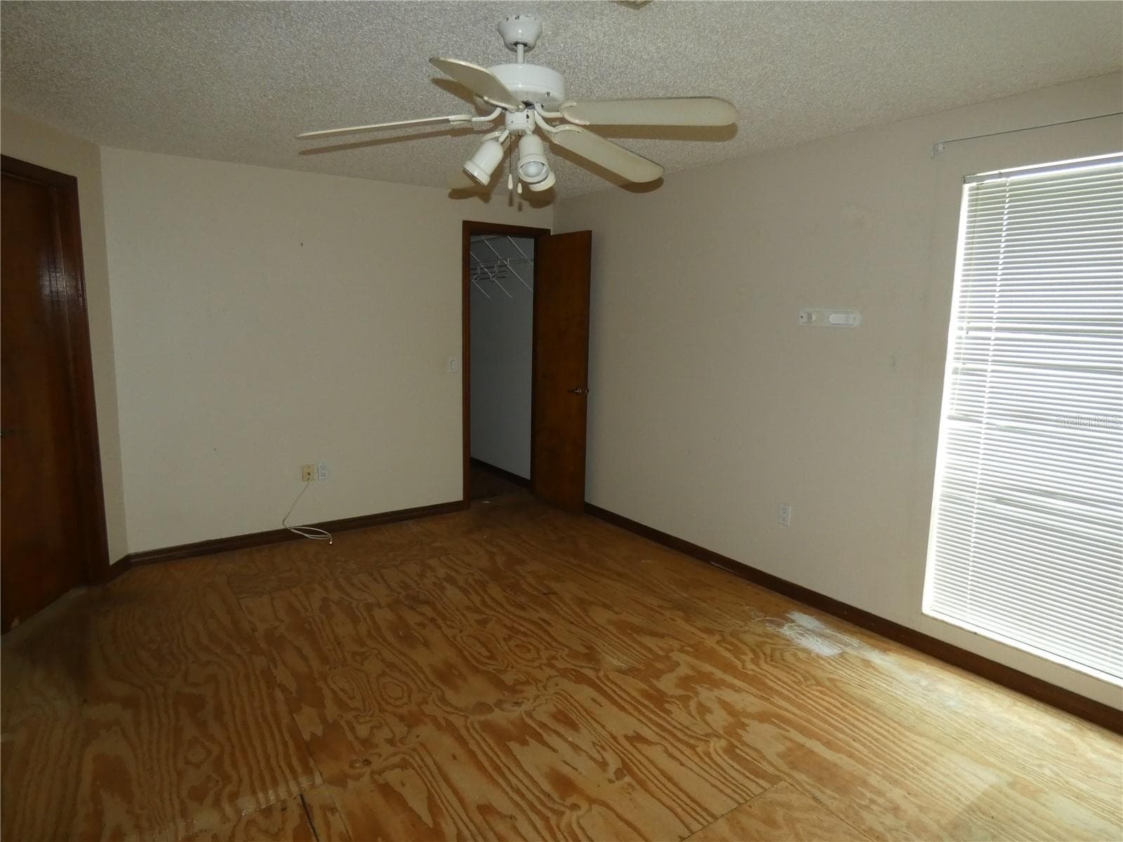 Condominium at 6730 BEACH BLVD, HUDSON, photo 24 of 31