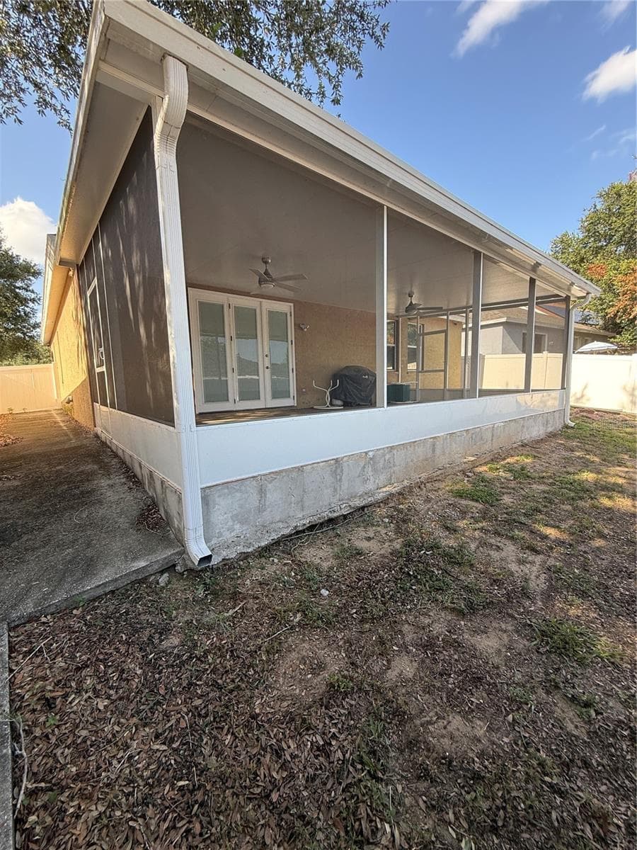 Single Family Residence at 3201 SUMMER CRUISE DR, VALRICO, photo 18 of 18