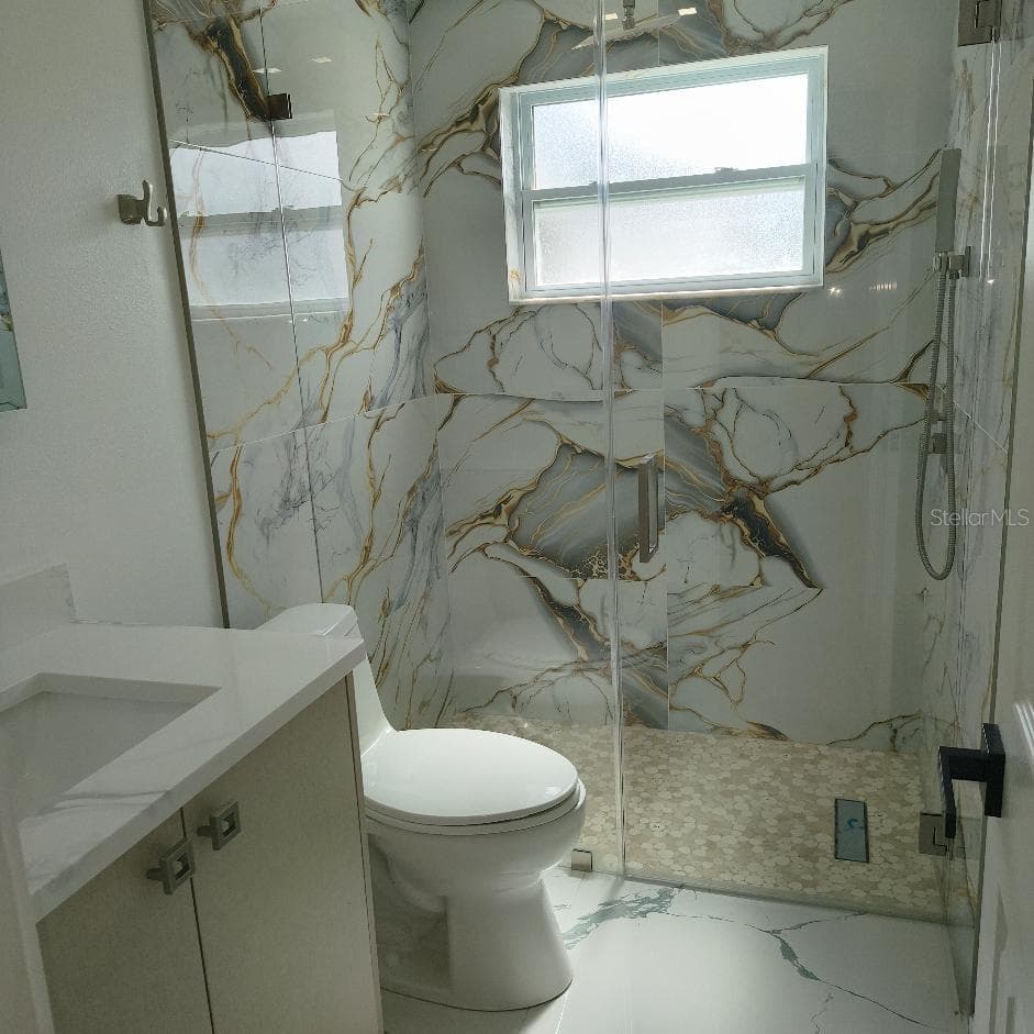 Single Family Residence at 7019 FOUNTAIN AVE, TAMPA, photo 5 of 25