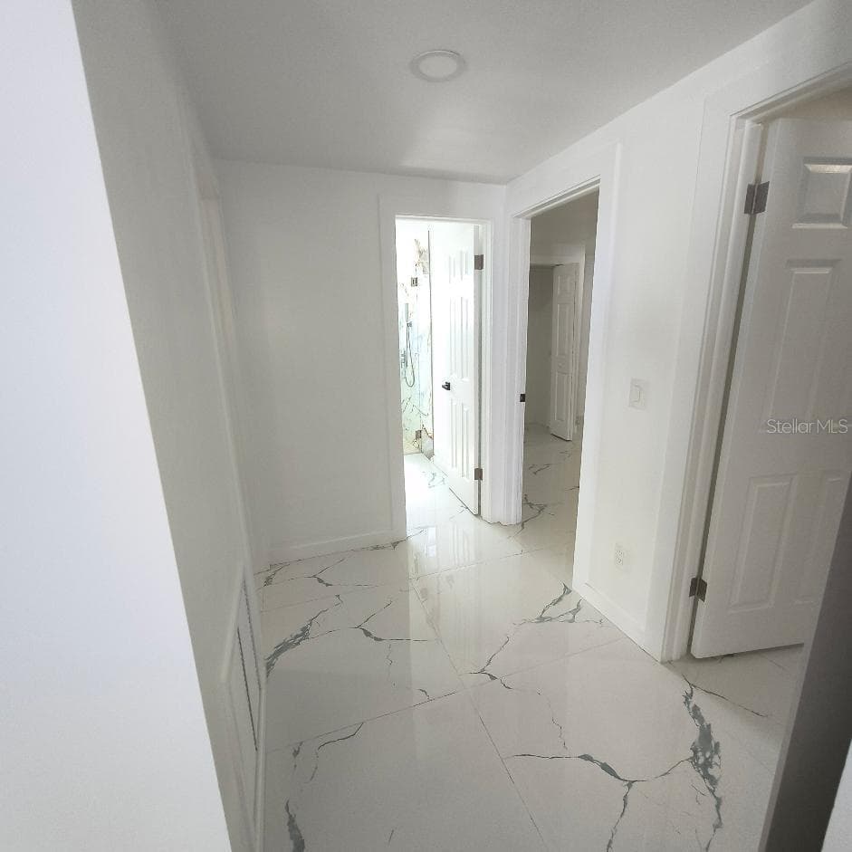 Single Family Residence at 7019 FOUNTAIN AVE, TAMPA, photo 13 of 25