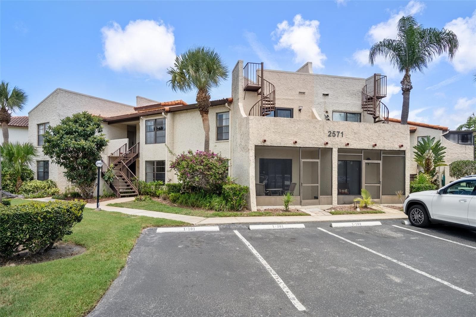 Condominium at 2571 CYPRUS DR #1-201, PALM HARBOR, photo 3 of 77