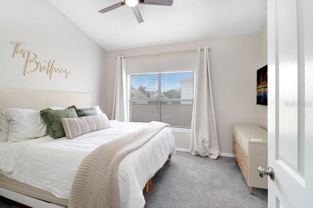 Primary Suite - 9915 NEW PARKE RD, TAMPA