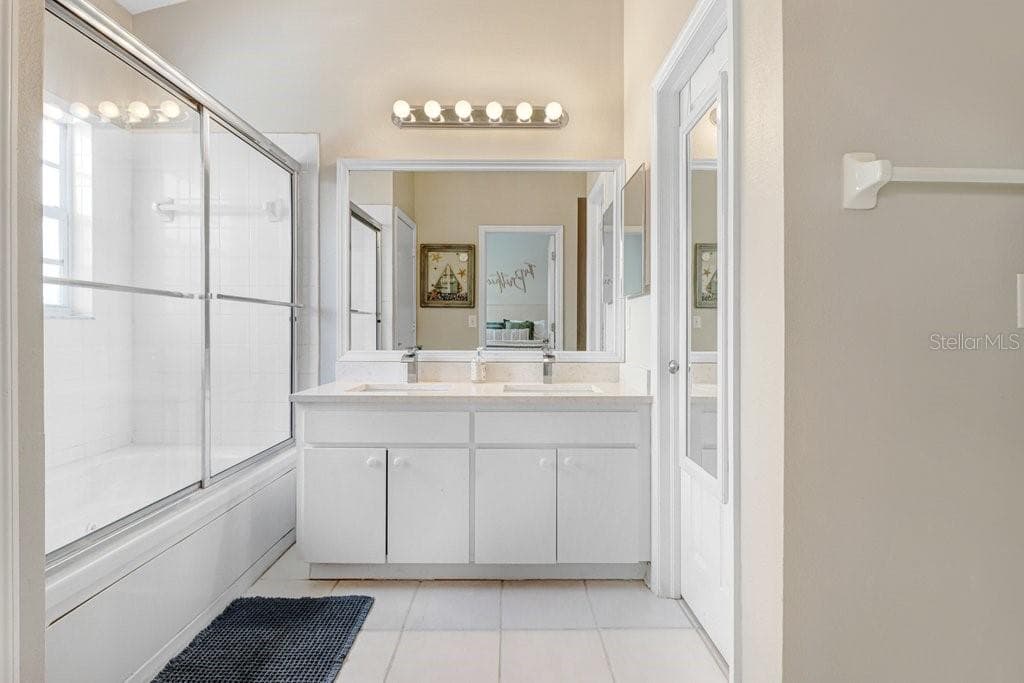 Primary En-Suite - 9915 NEW PARKE RD, TAMPA