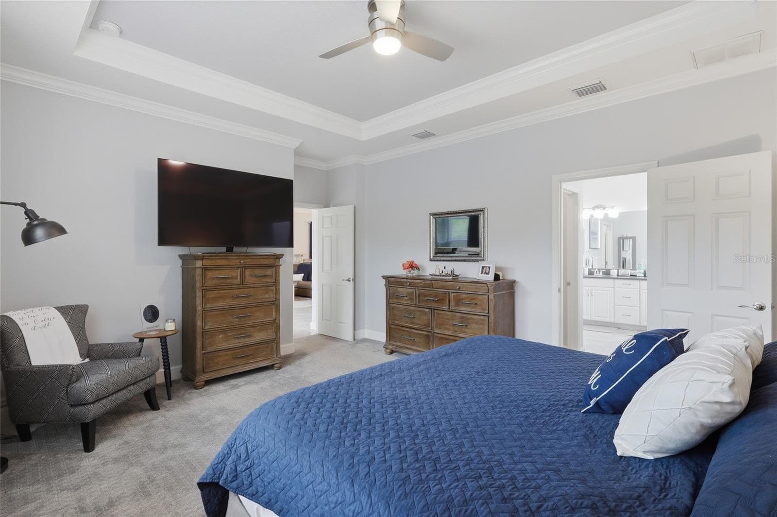 Single Family Residence at 27035 CAROLINA ASTER DR, WESLEY CHAPEL, photo 20 of 36