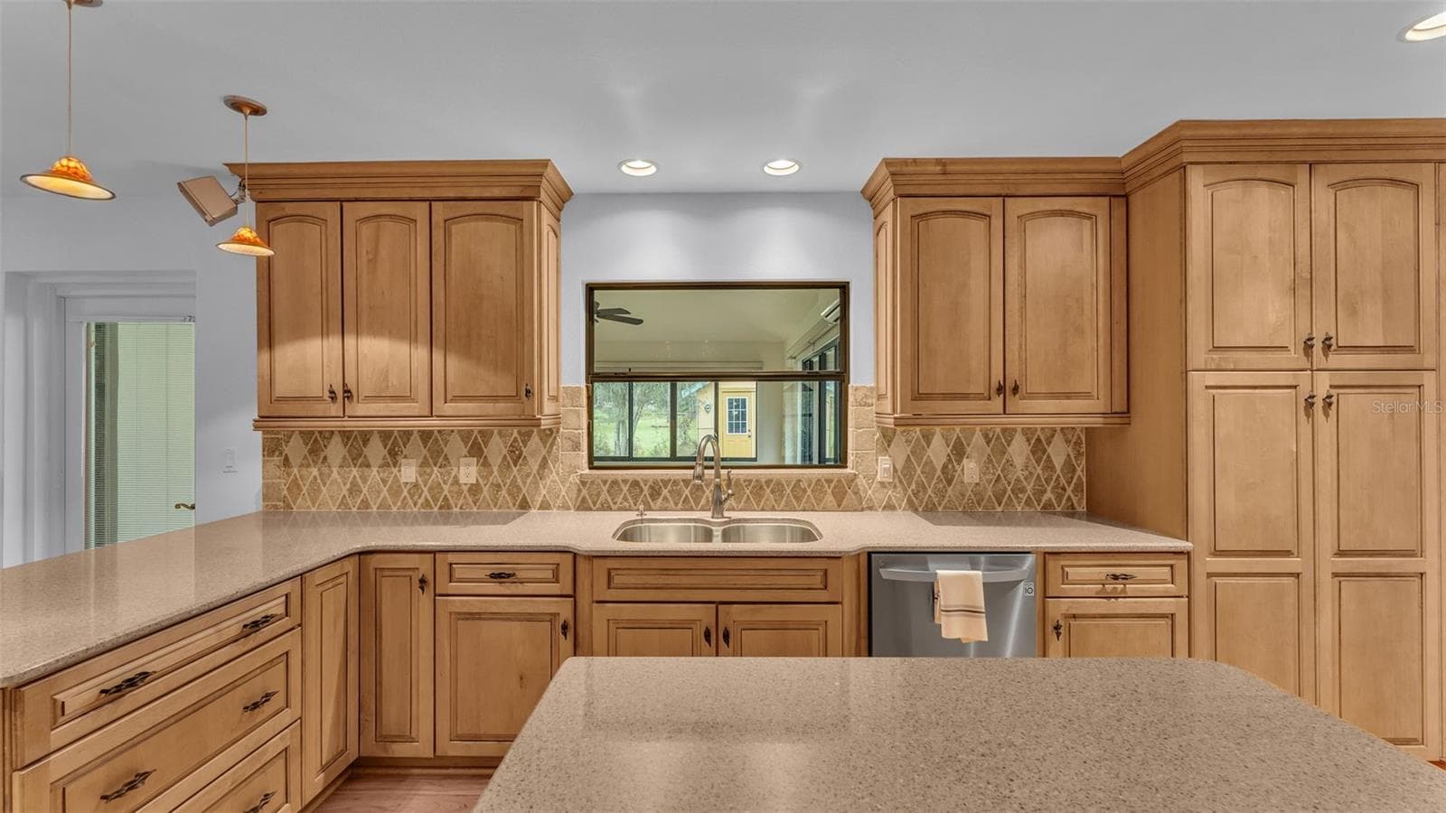 Single Family Residence at 9240 MOORE RD, LAKELAND, photo 22 of 54