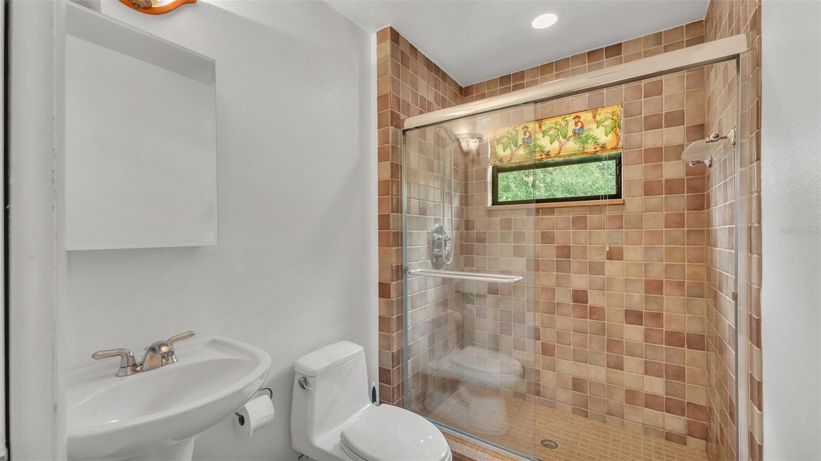 Bathroom #2 - 9240 MOORE RD, LAKELAND