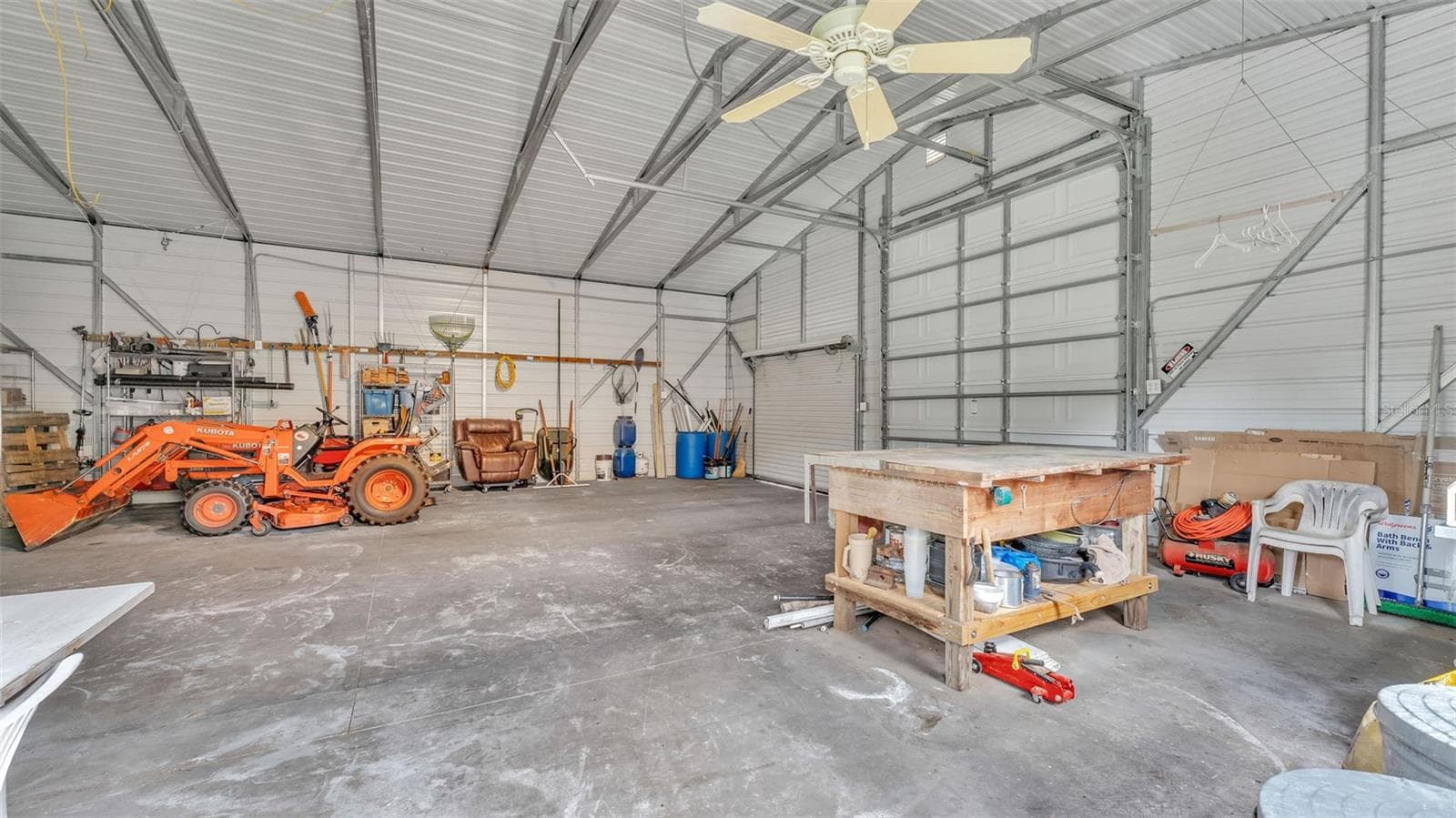 Inside Shop - 9240 MOORE RD, LAKELAND