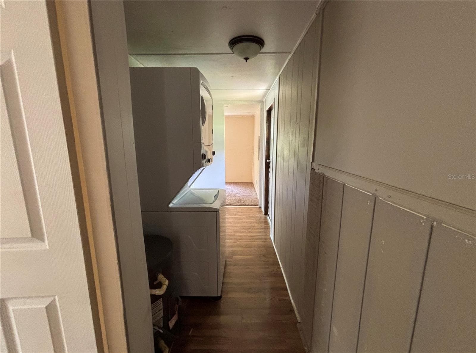 Hallway - 18225 SE 22ND PL, SILVER SPRINGS