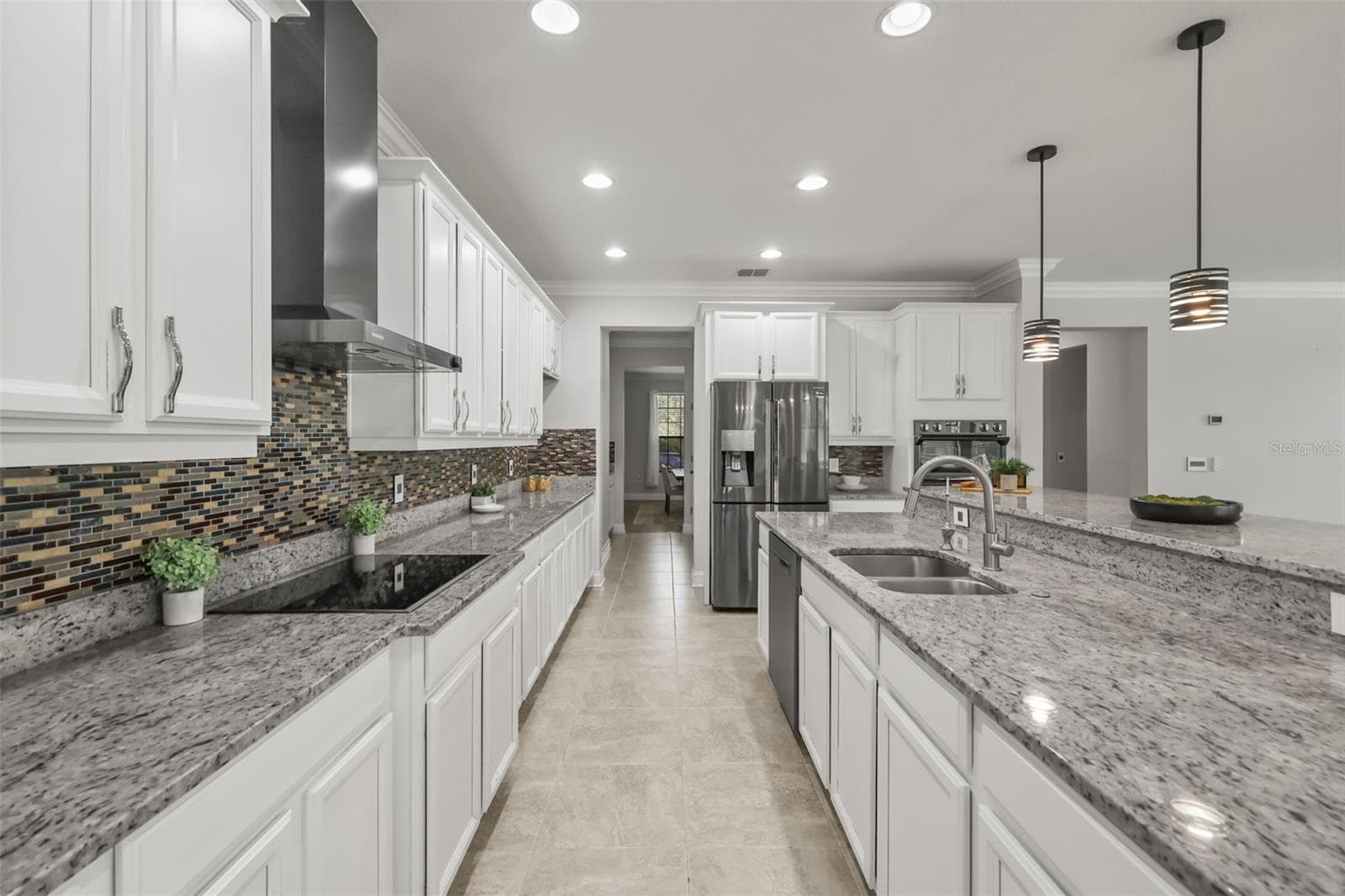 Single Family Residence at 17112 GUILFORD CT, ORLANDO, photo 11 of 36