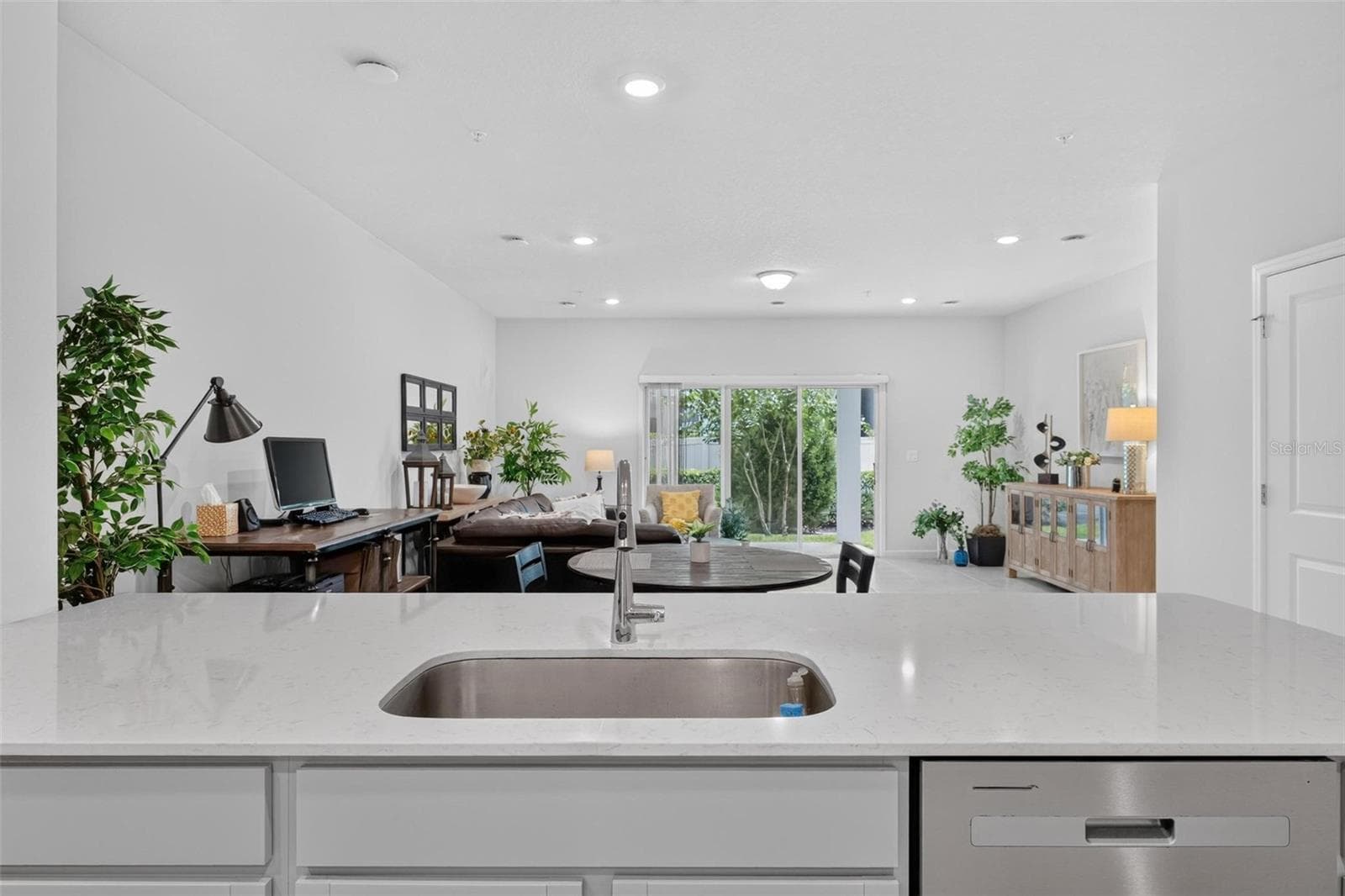 Townhouse at 2033 CANNY CV, WINTER PARK, photo 9 of 55