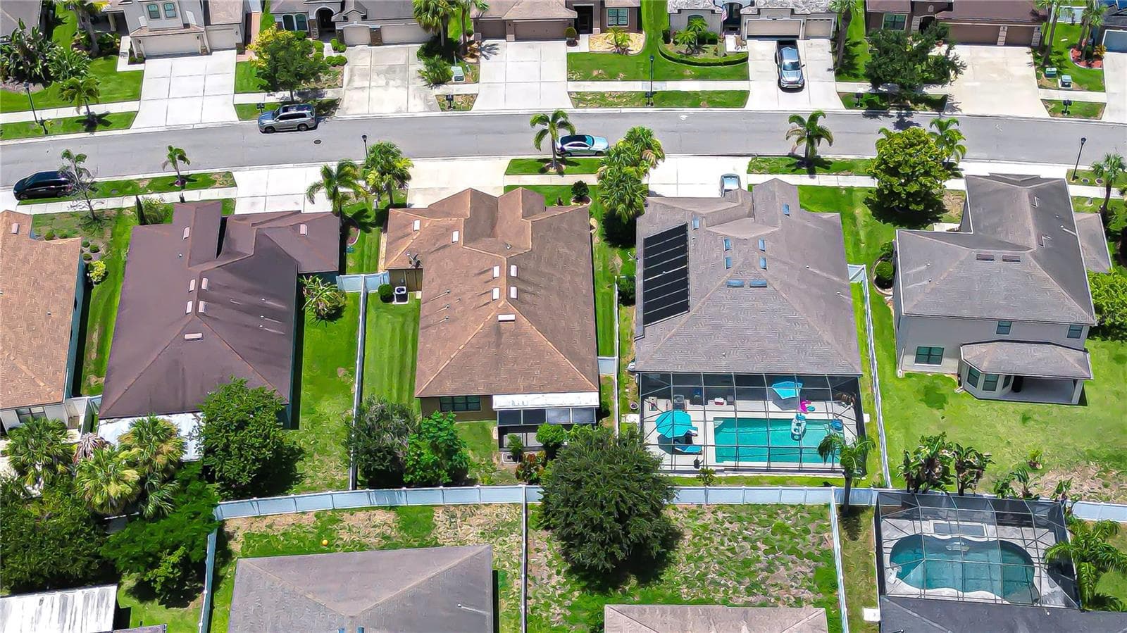 Single Family Residence at 8443 WHITE POPLAR DR, RIVERVIEW, photo 11 of 105