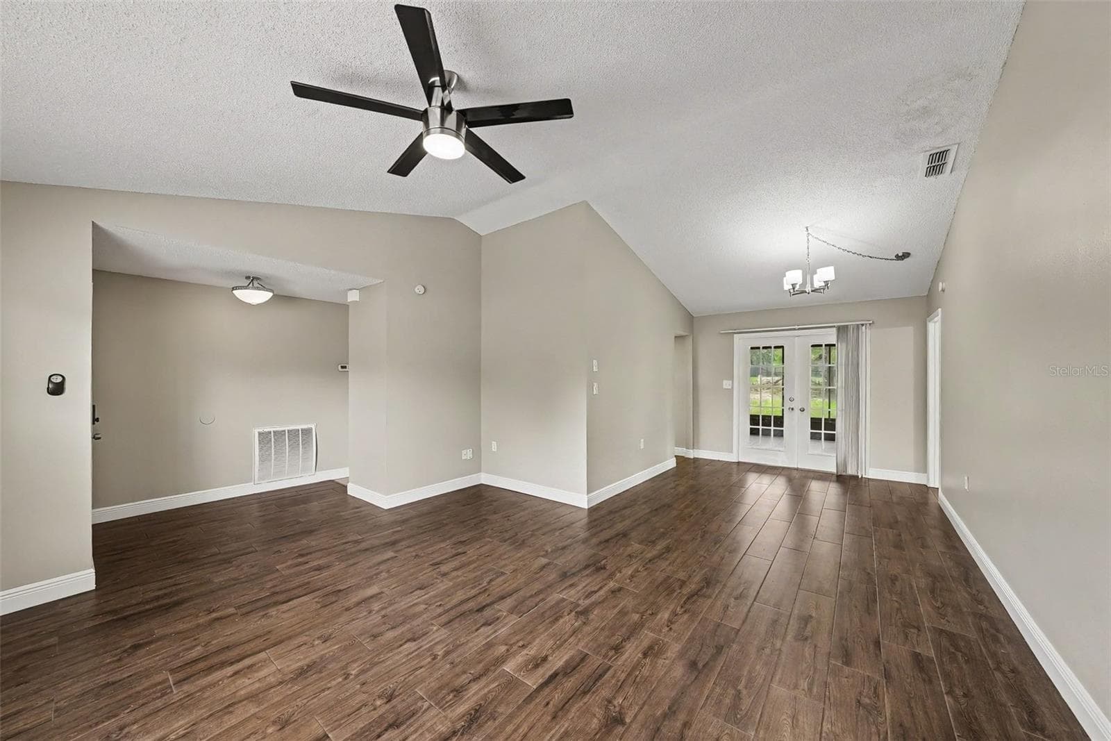Single Family Residence at 8009 PAGODA DR, SPRING HILL, photo 4 of 21