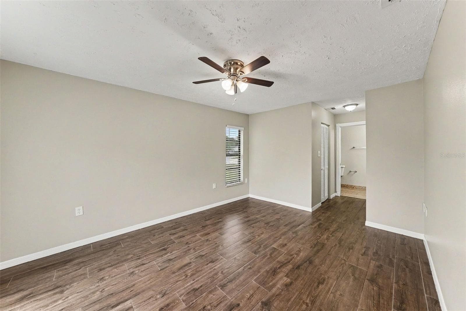 Single Family Residence at 8009 PAGODA DR, SPRING HILL, photo 10 of 21