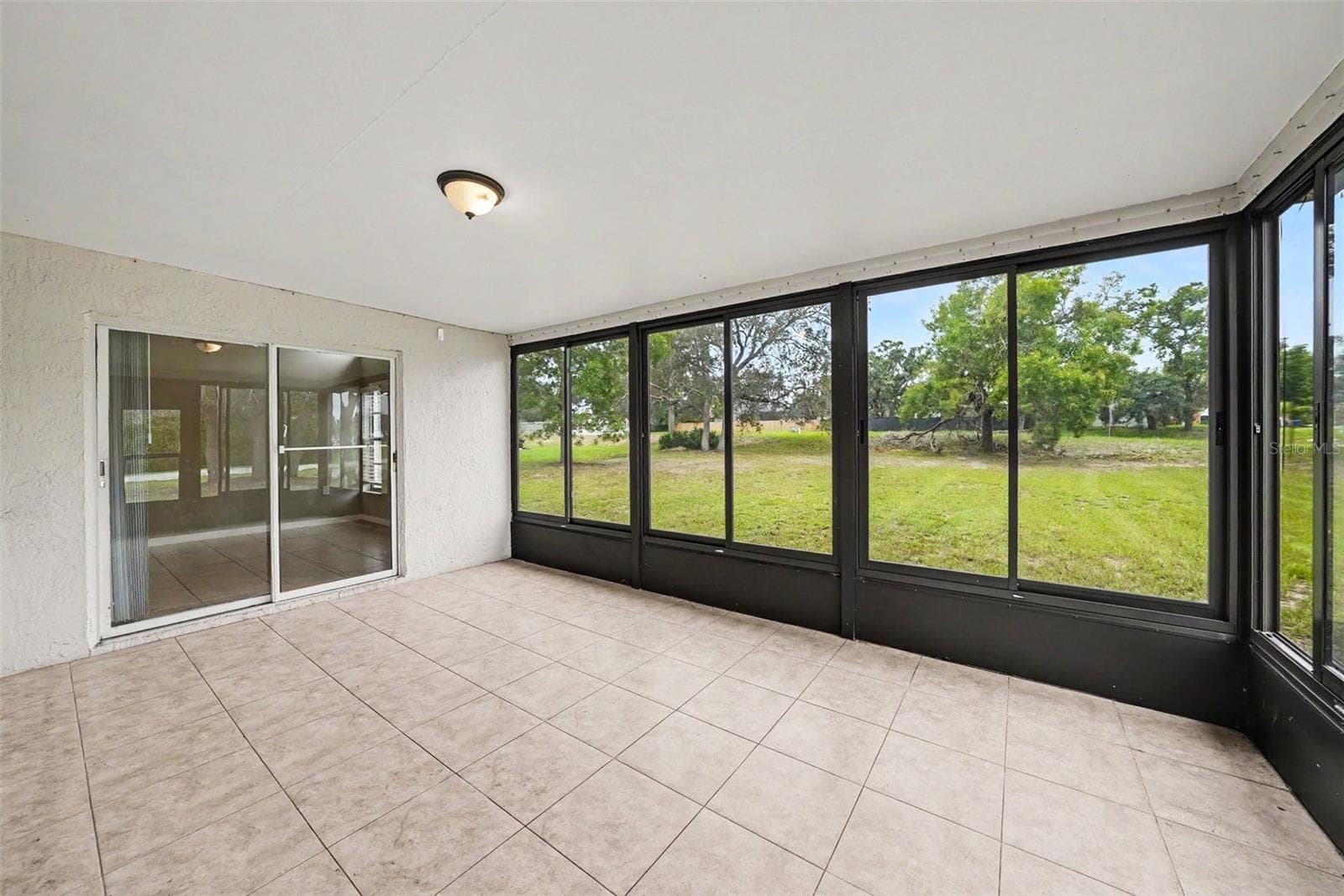 Single Family Residence at 8009 PAGODA DR, SPRING HILL, photo 18 of 21