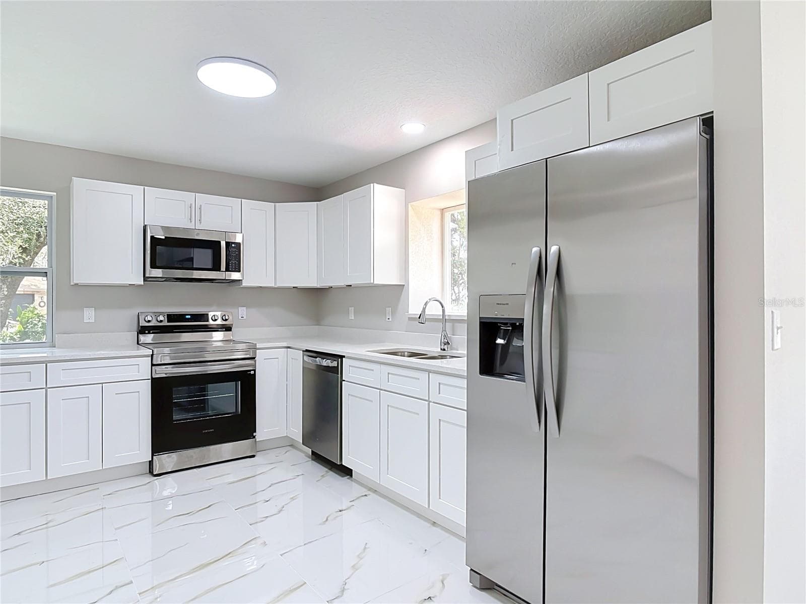 Single Family Residence at 1483 TIVOLI DR, DELTONA, photo 13 of 61