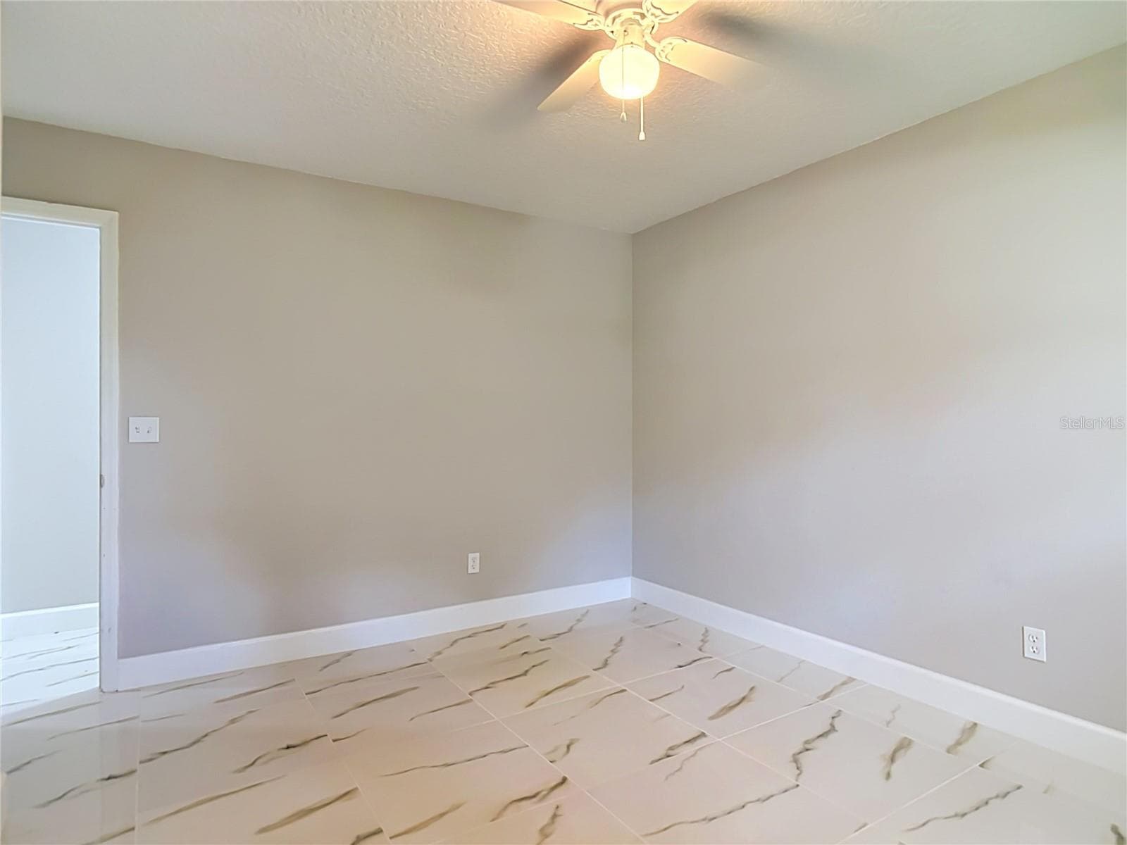 Single Family Residence at 1483 TIVOLI DR, DELTONA, photo 34 of 61