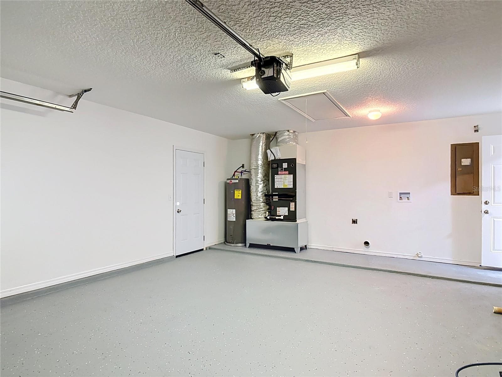 Single Family Residence at 1483 TIVOLI DR, DELTONA, photo 37 of 61