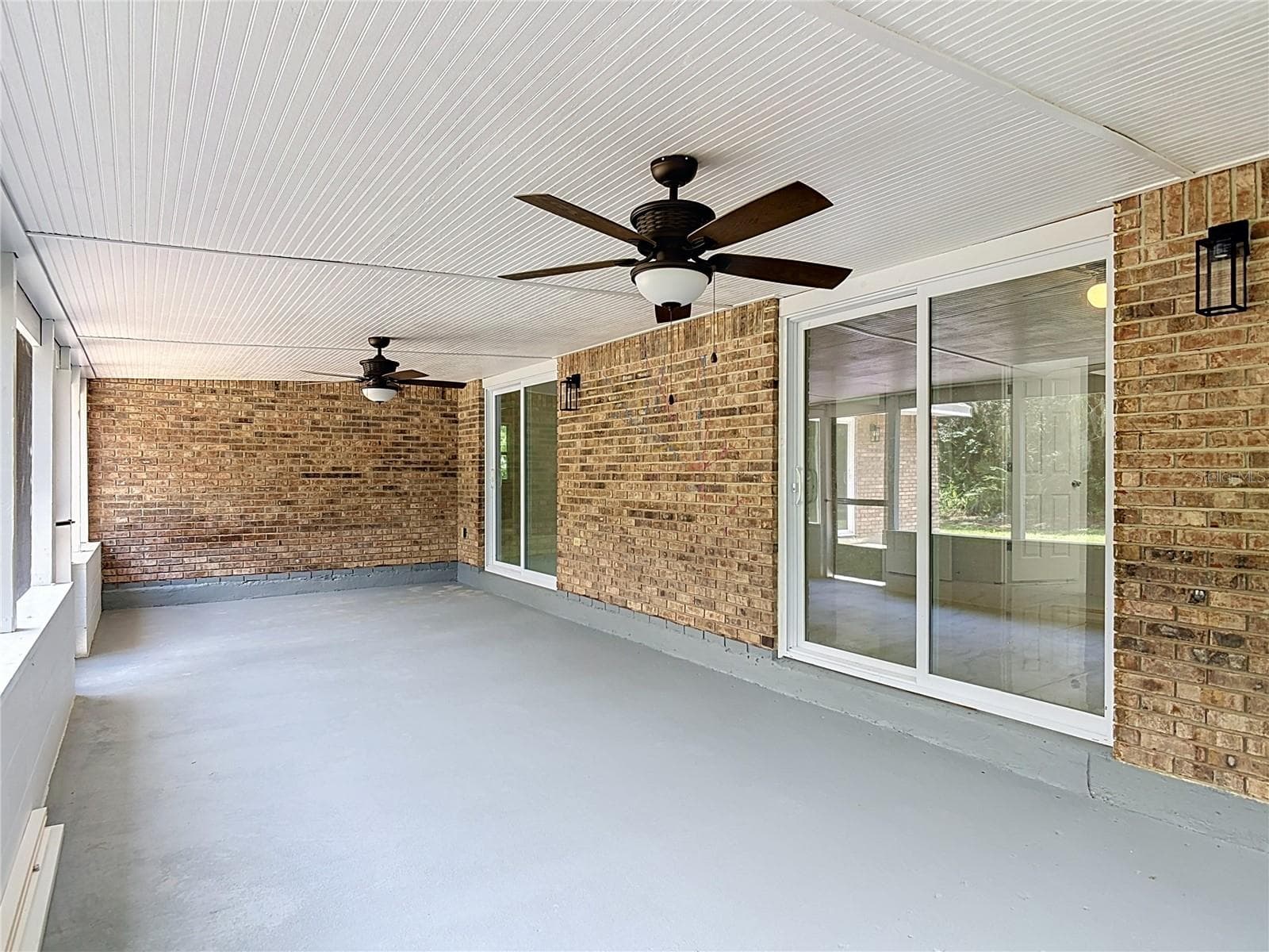 Single Family Residence at 1483 TIVOLI DR, DELTONA, photo 46 of 61