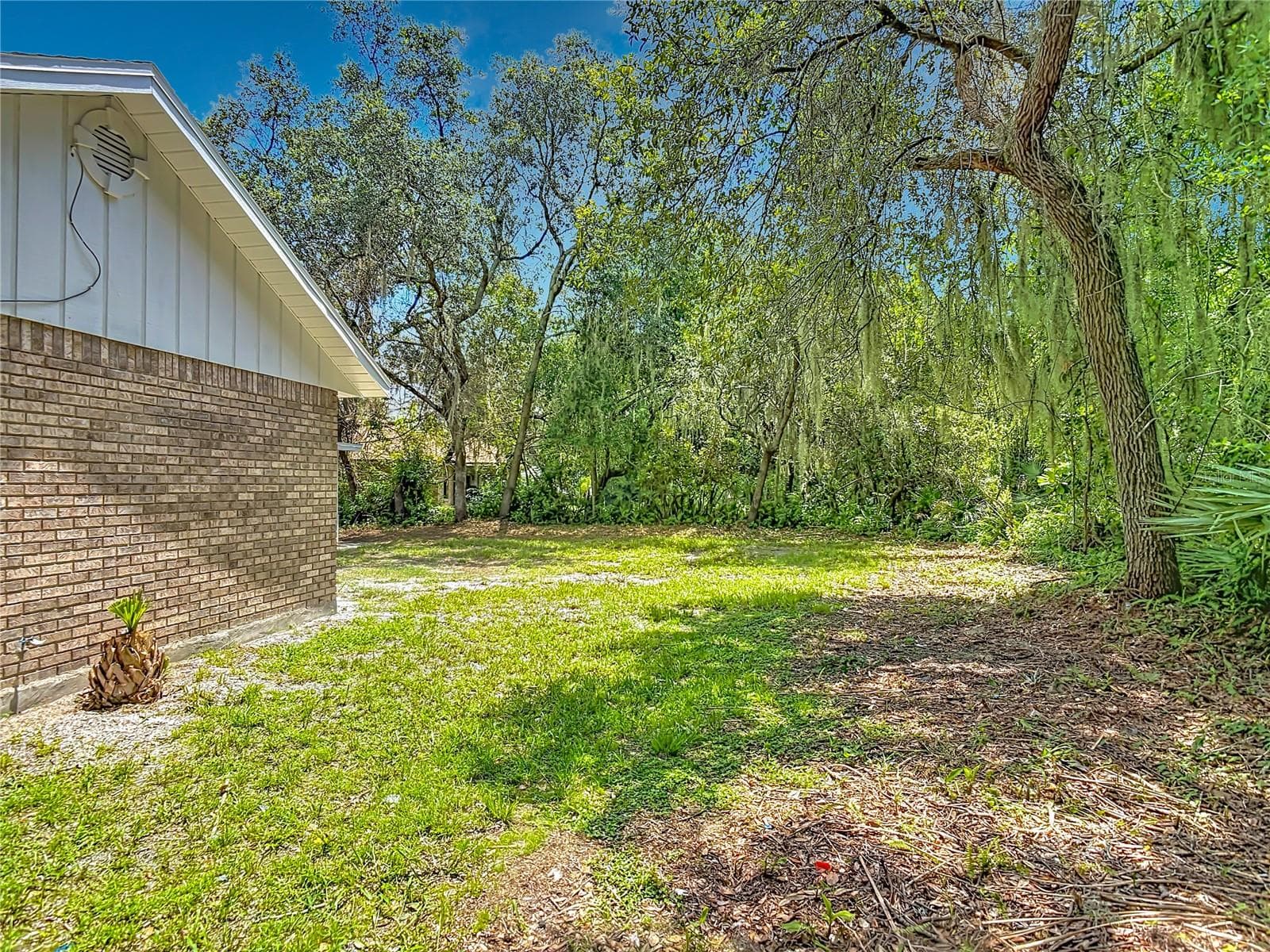 Single Family Residence at 1483 TIVOLI DR, DELTONA, photo 48 of 61