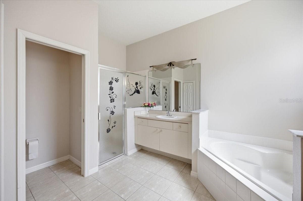 Primary Bathroom - 794 WOLF CREEK ST, CLERMONT