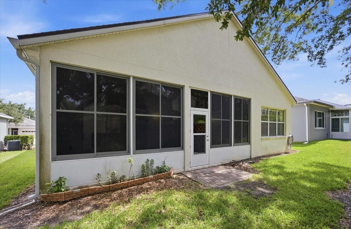 Backyard - 794 WOLF CREEK ST, CLERMONT