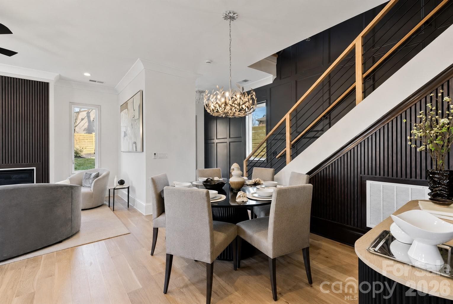 Townhouse at Charlotte, photo 3 of 36