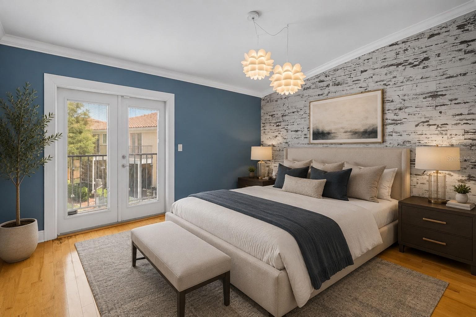 Main bedroom with Juliet balcony - 409 BARCELONA DR, ST PETERSBURG