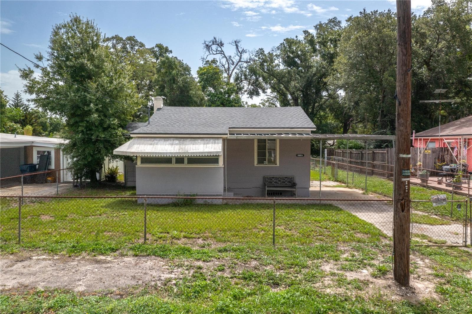 Single Family Residence at 3905 N CLEARFIELD AVE, TAMPA, photo 3 of 28