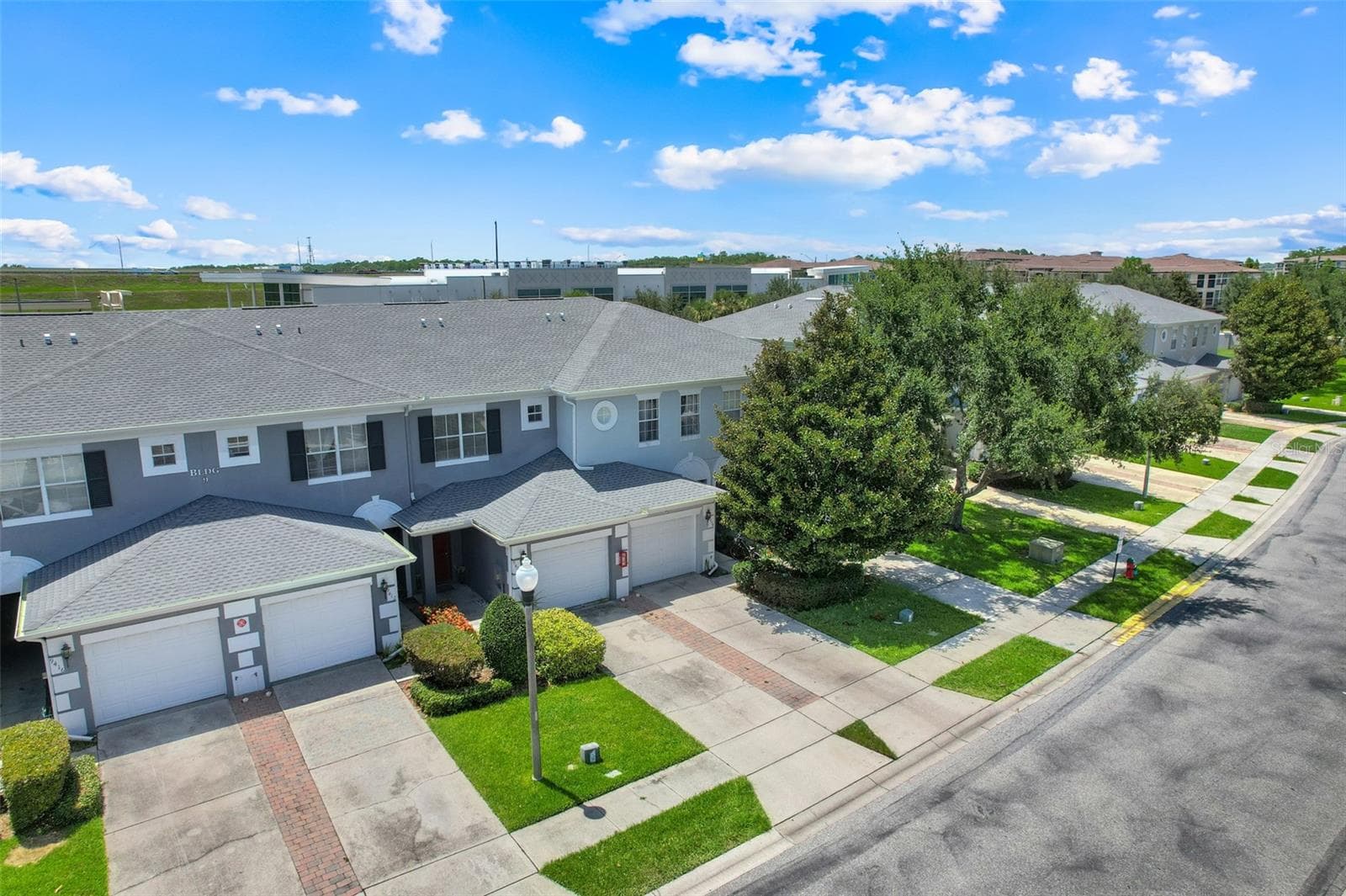 Townhouse at 9408 FLOWERING COTTONWOOD RD, ORLANDO, photo 5 of 47
