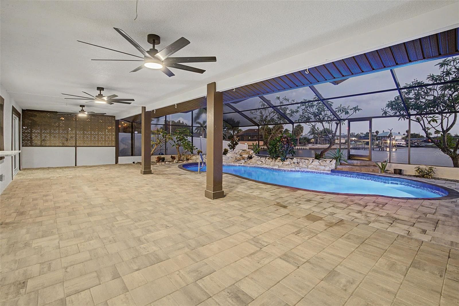 Single Family Residence at 728 SPANISH MAIN DR, APOLLO BEACH, photo 84 of 86