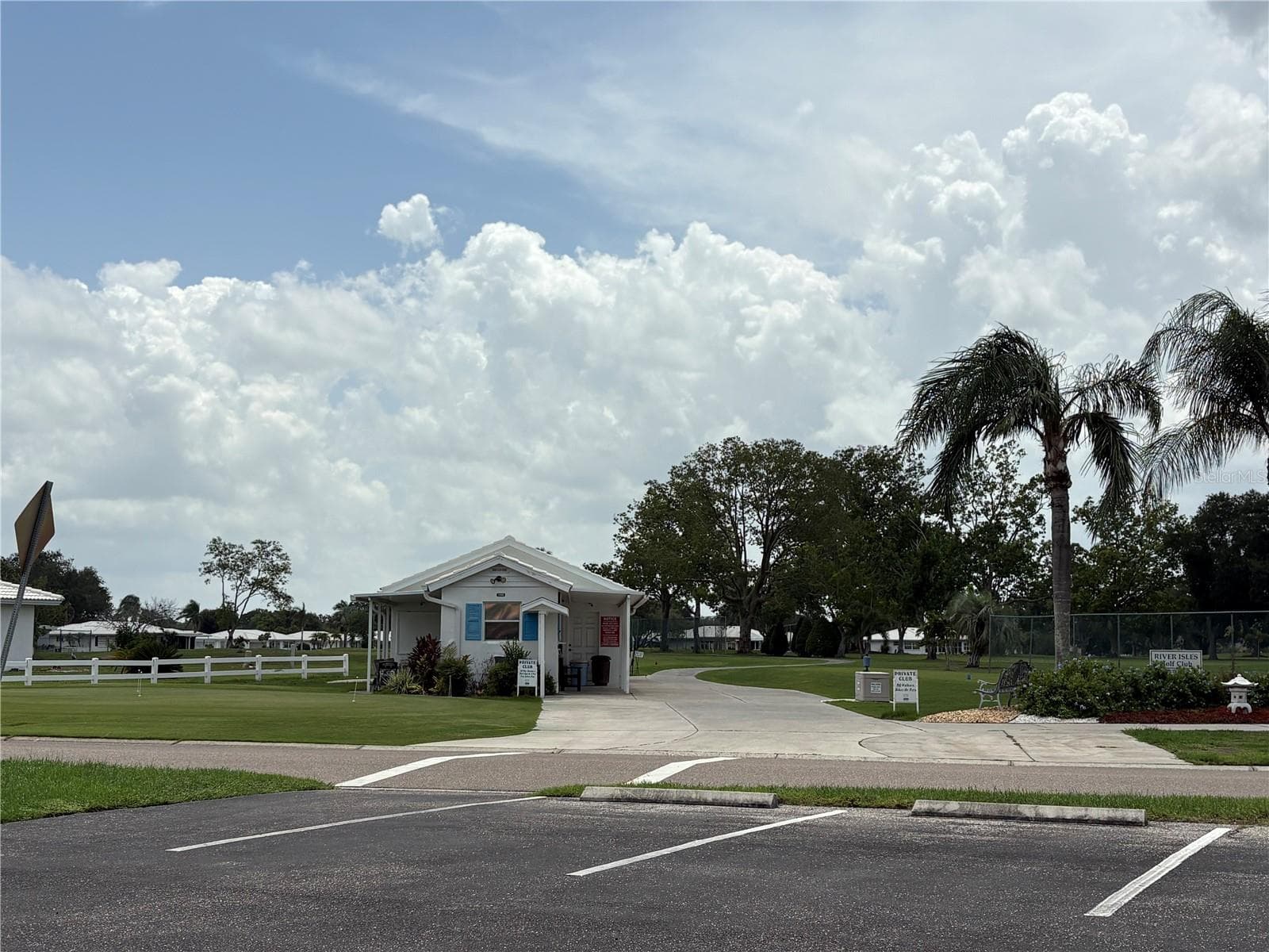 Single Family Residence at 1612 S ELMWOOD DR, BRADENTON, photo 46 of 51