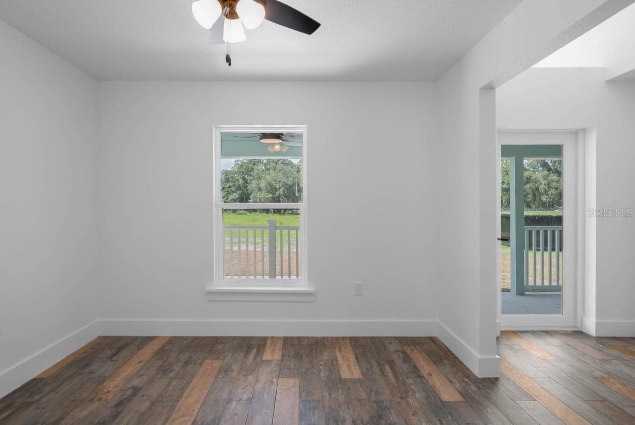 Single Family Residence at 967 CR 753S, WEBSTER, photo 8 of 53