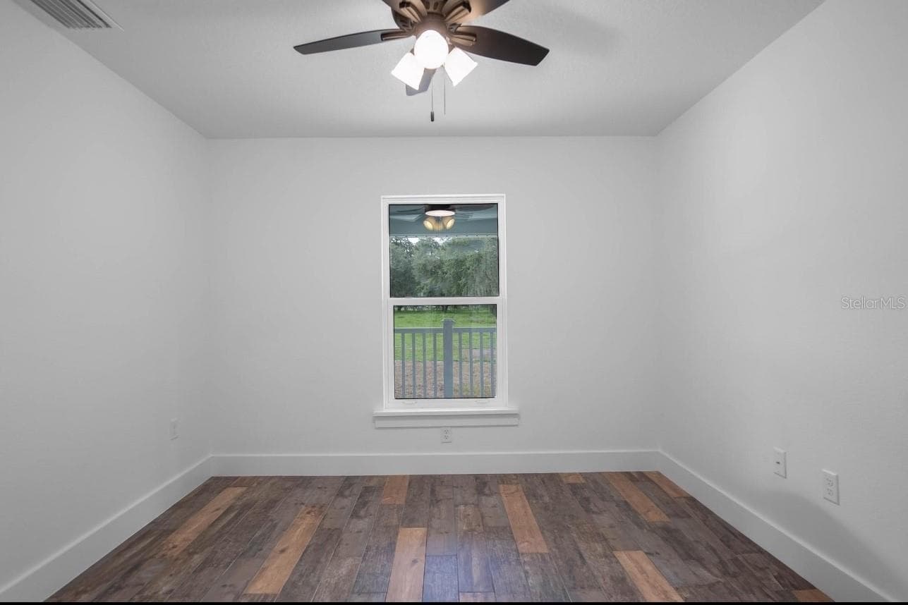 Single Family Residence at 967 CR 753S, WEBSTER, photo 29 of 53
