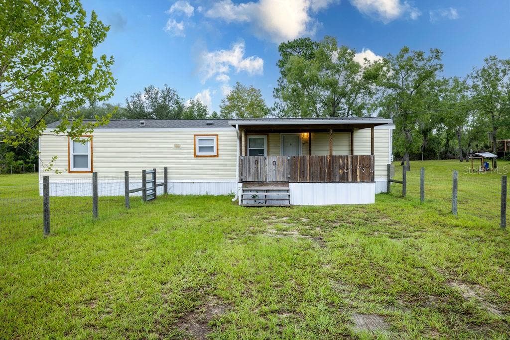 Manufactured Home at 12551 NE 14TH ST, WILLISTON, photo 44 of 73