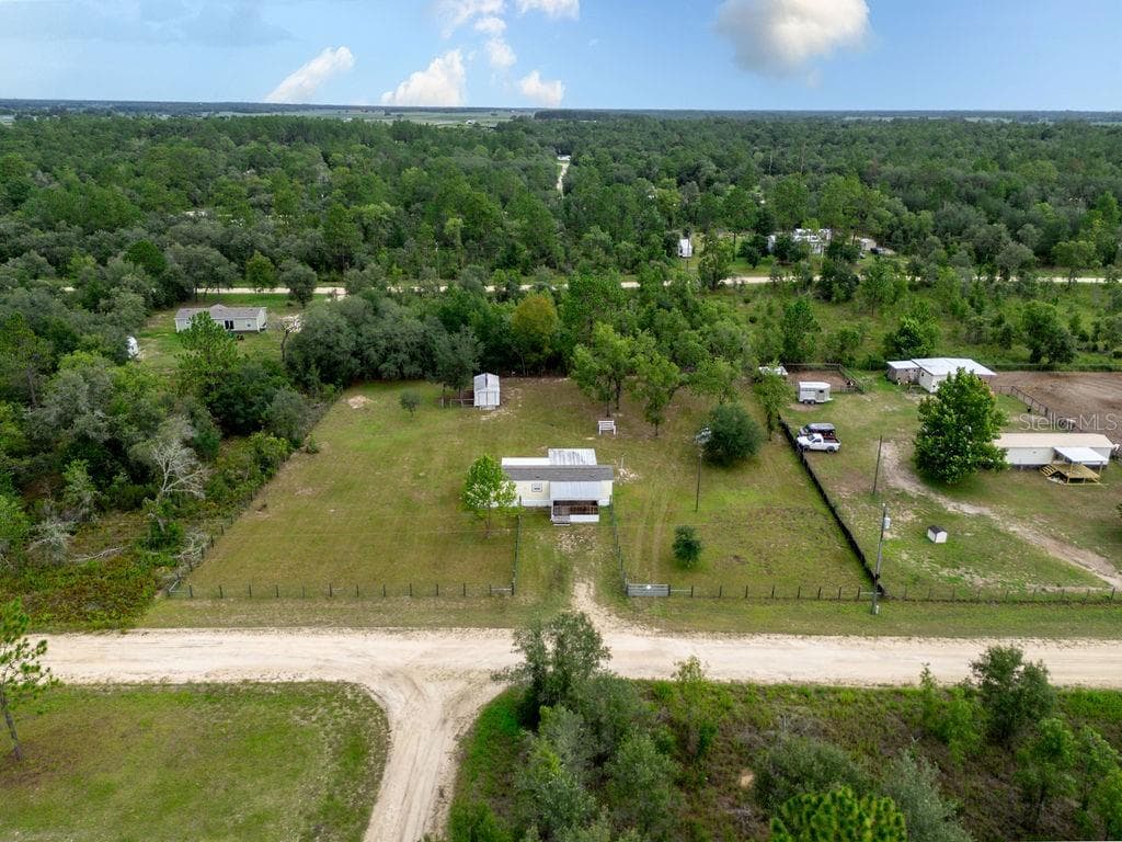 Manufactured Home at 12551 NE 14TH ST, WILLISTON, photo 69 of 73