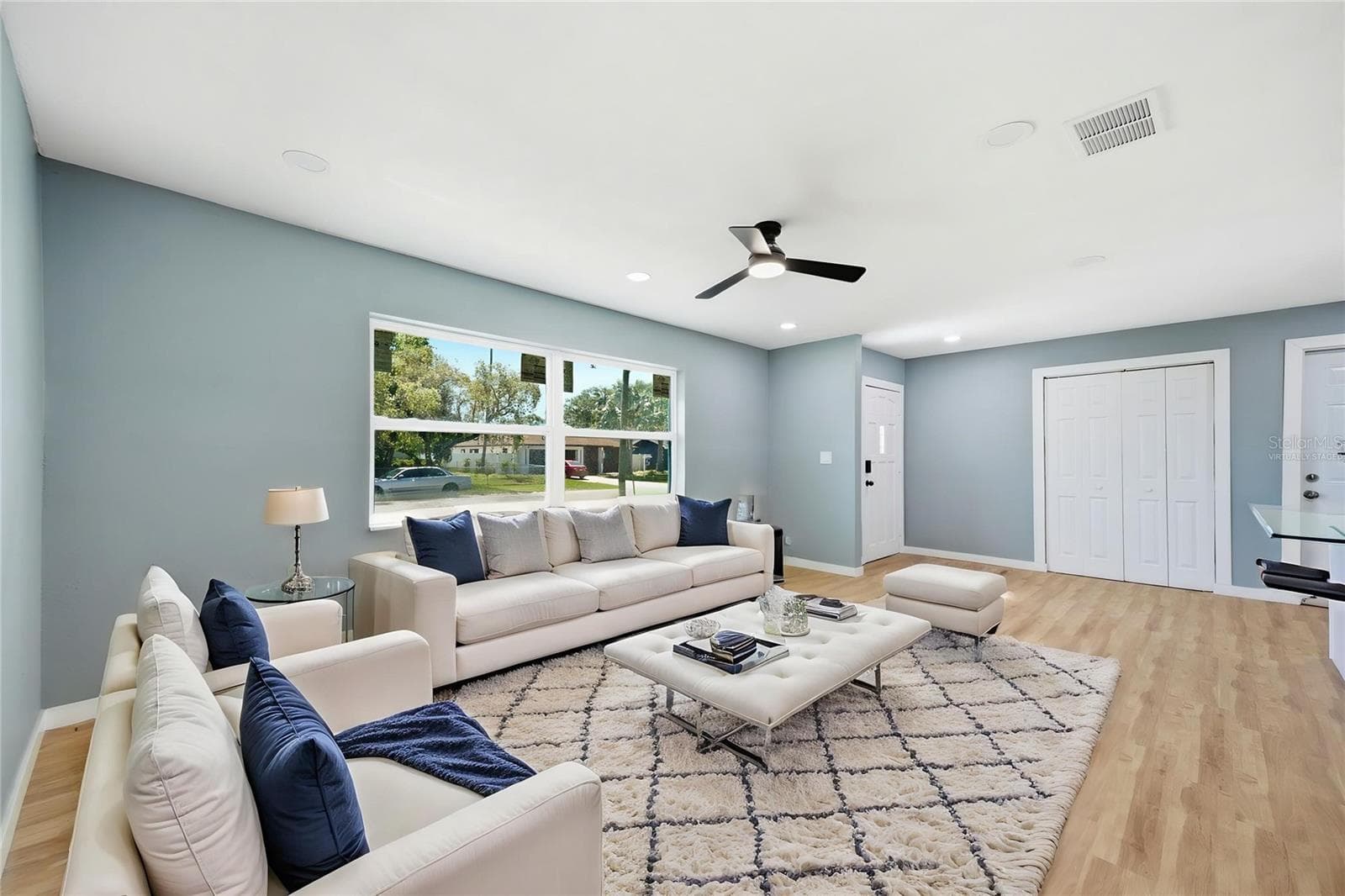 Virtually staged - 5920 DENVER ST NE, ST PETERSBURG